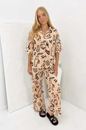 Aphaea Pant Set Tan Black Aztec Vase