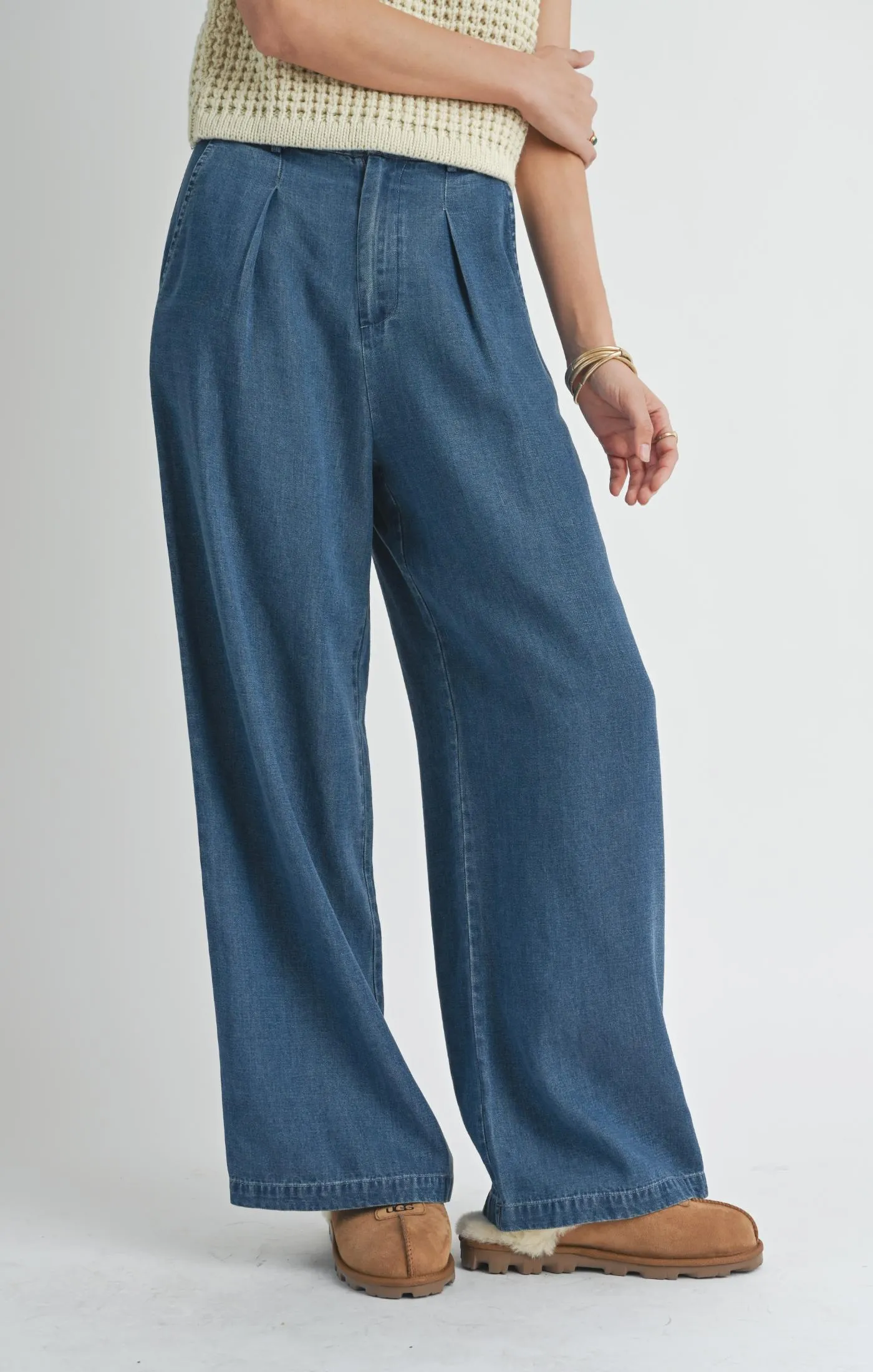 Archives Pants