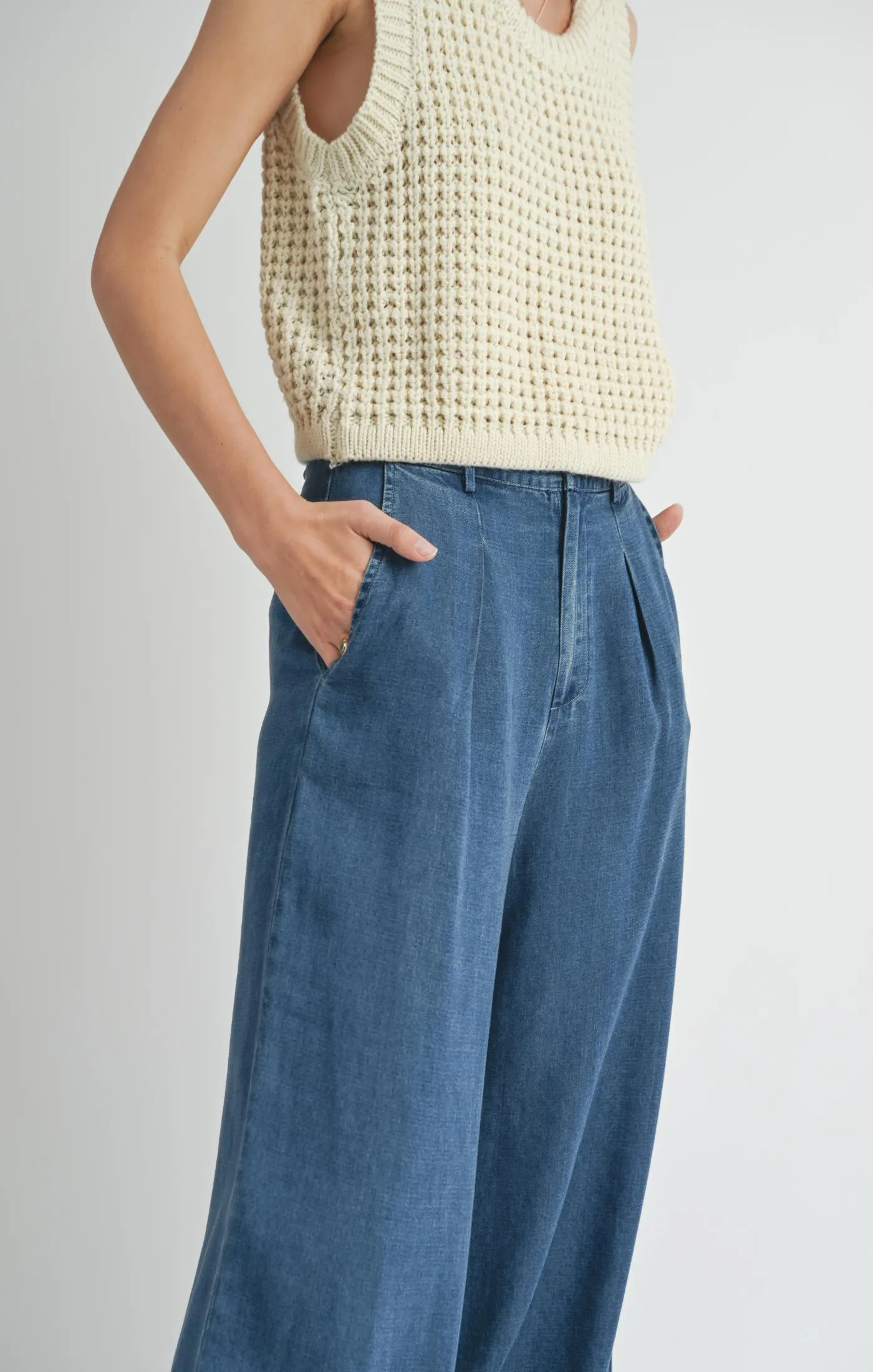 Archives Pants