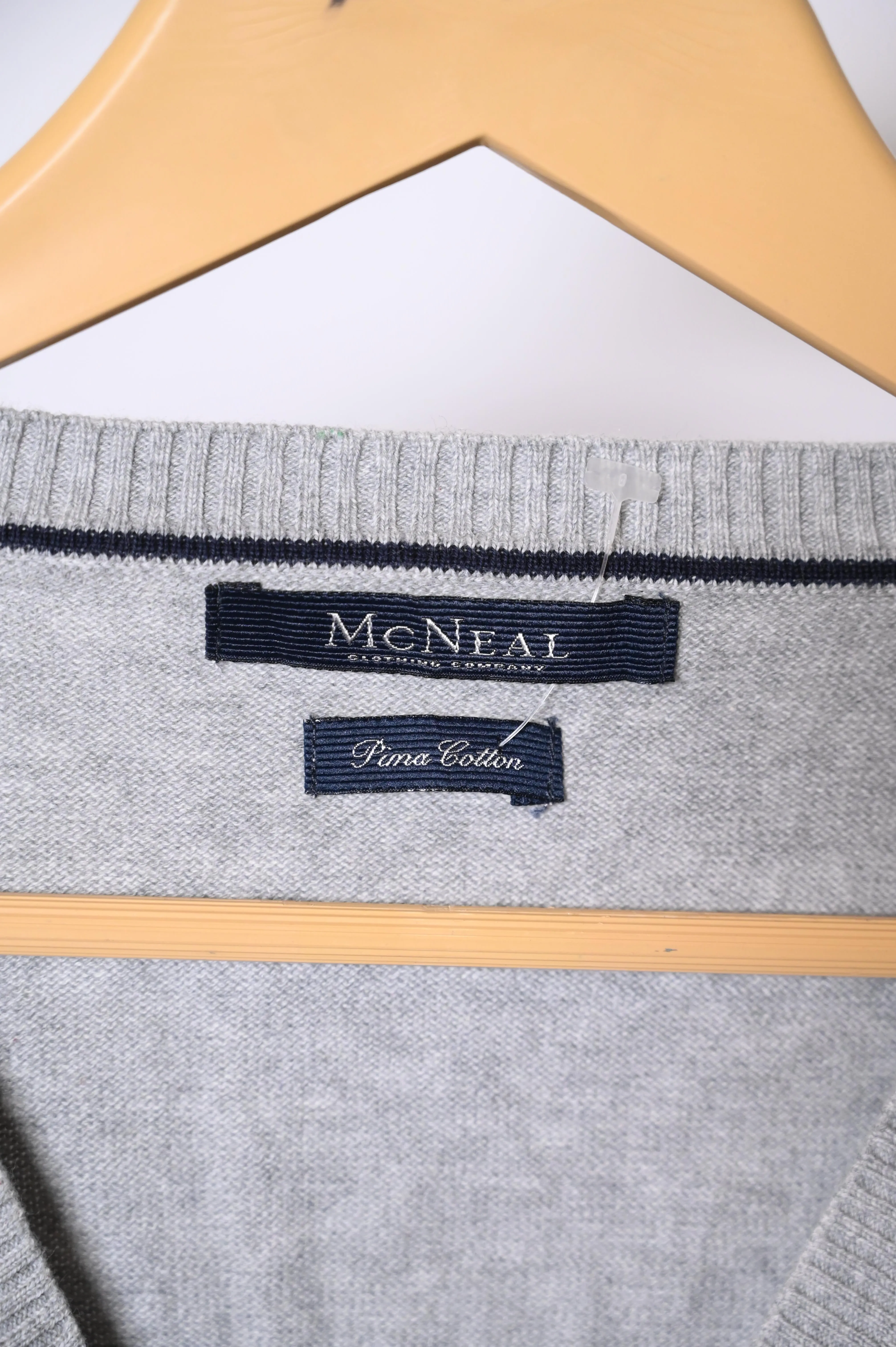 Grey McNeal XXL Sweater (Cut Sleeves)