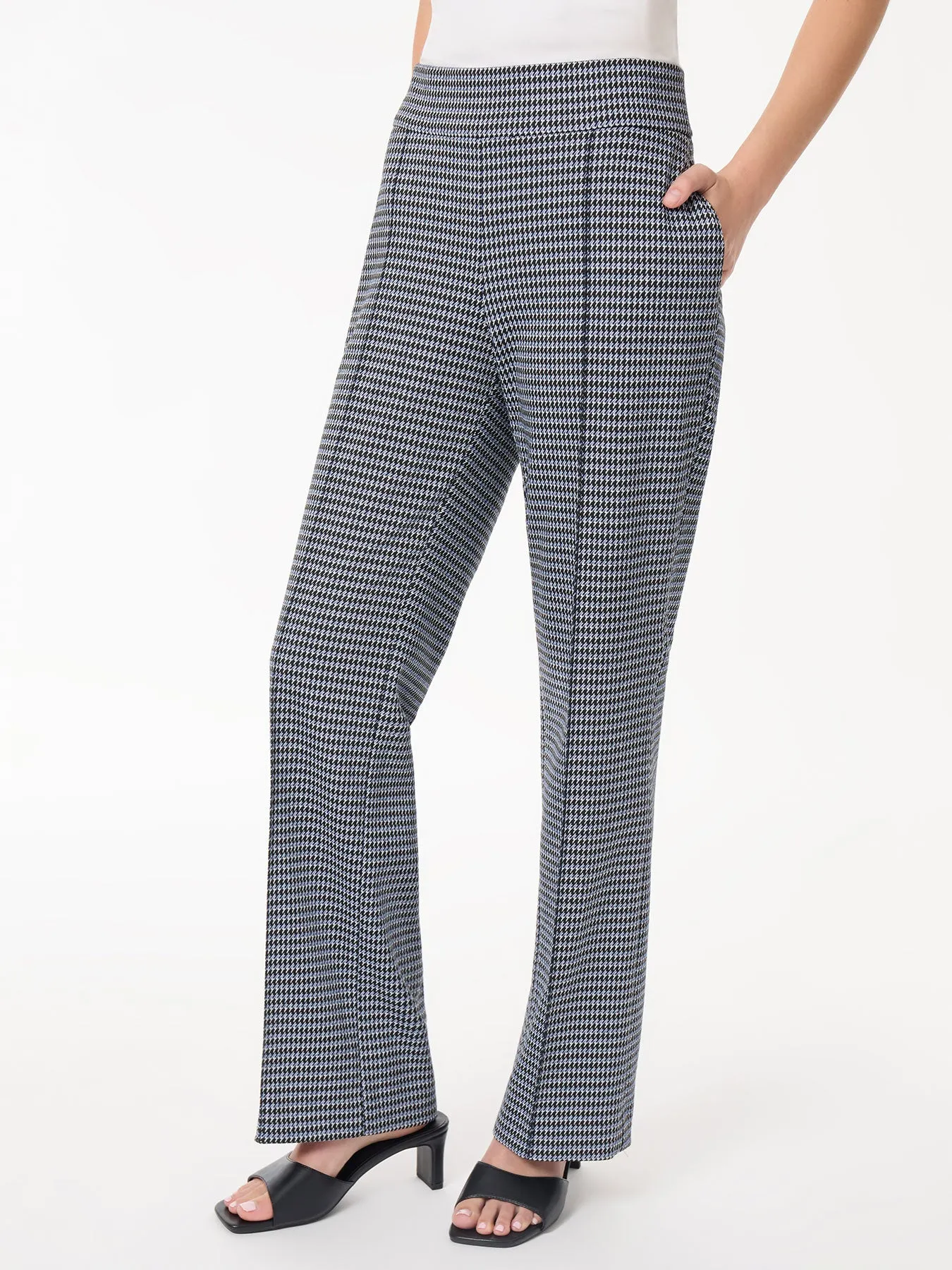 Petite Pull-On Houndstooth Wide Leg Pant