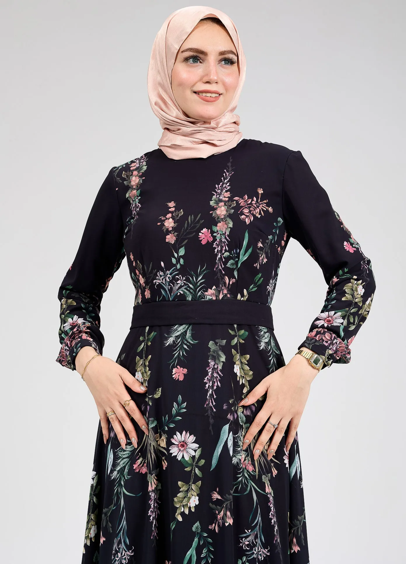 Qamar Sophia Floral Print Chiffon Long Sleeve Maxi Dress