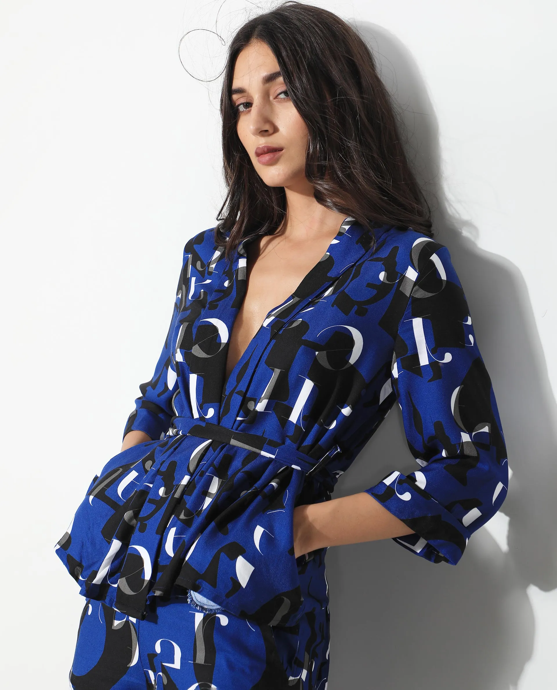 Rareism Women Billie Blue Viscose Fabric 3/4Th Sleeves Graphic Print Collarless Regular Length Shrug