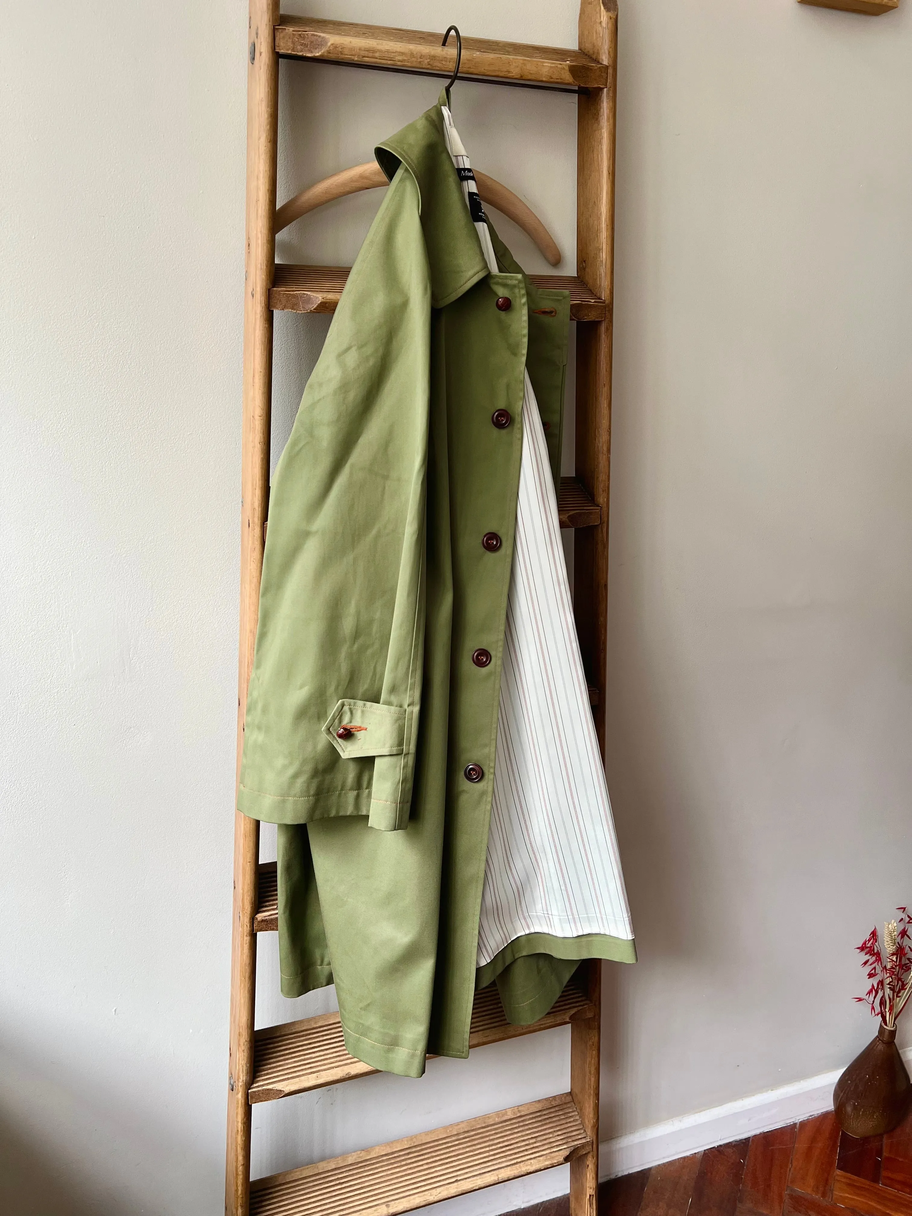 Wax Cotton Balmacaan Rain Coat / Olive