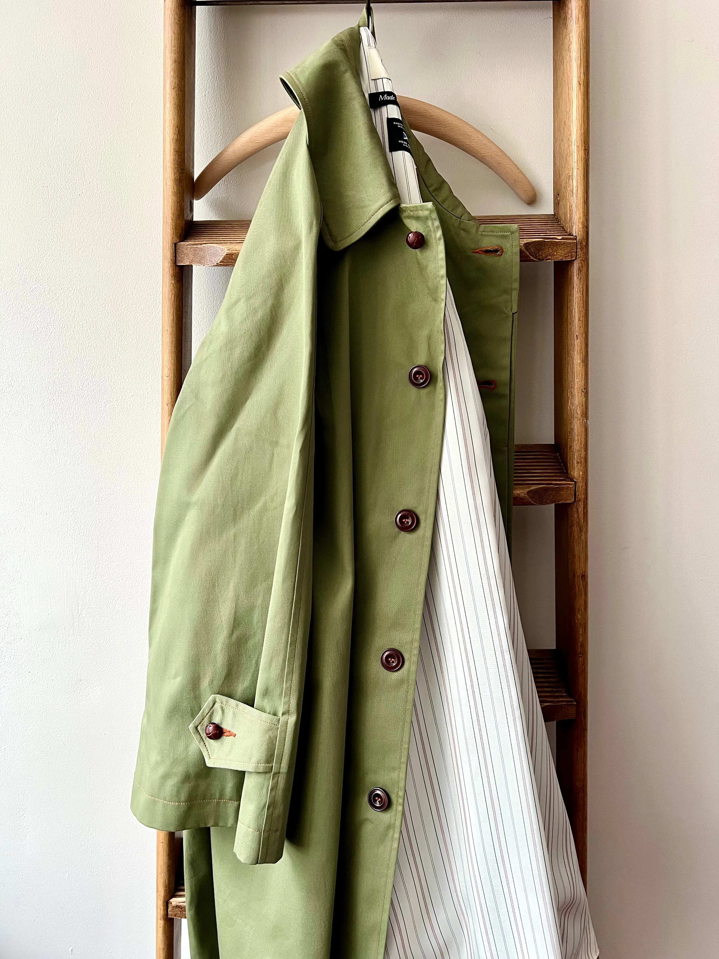 Wax Cotton Balmacaan Rain Coat / Olive