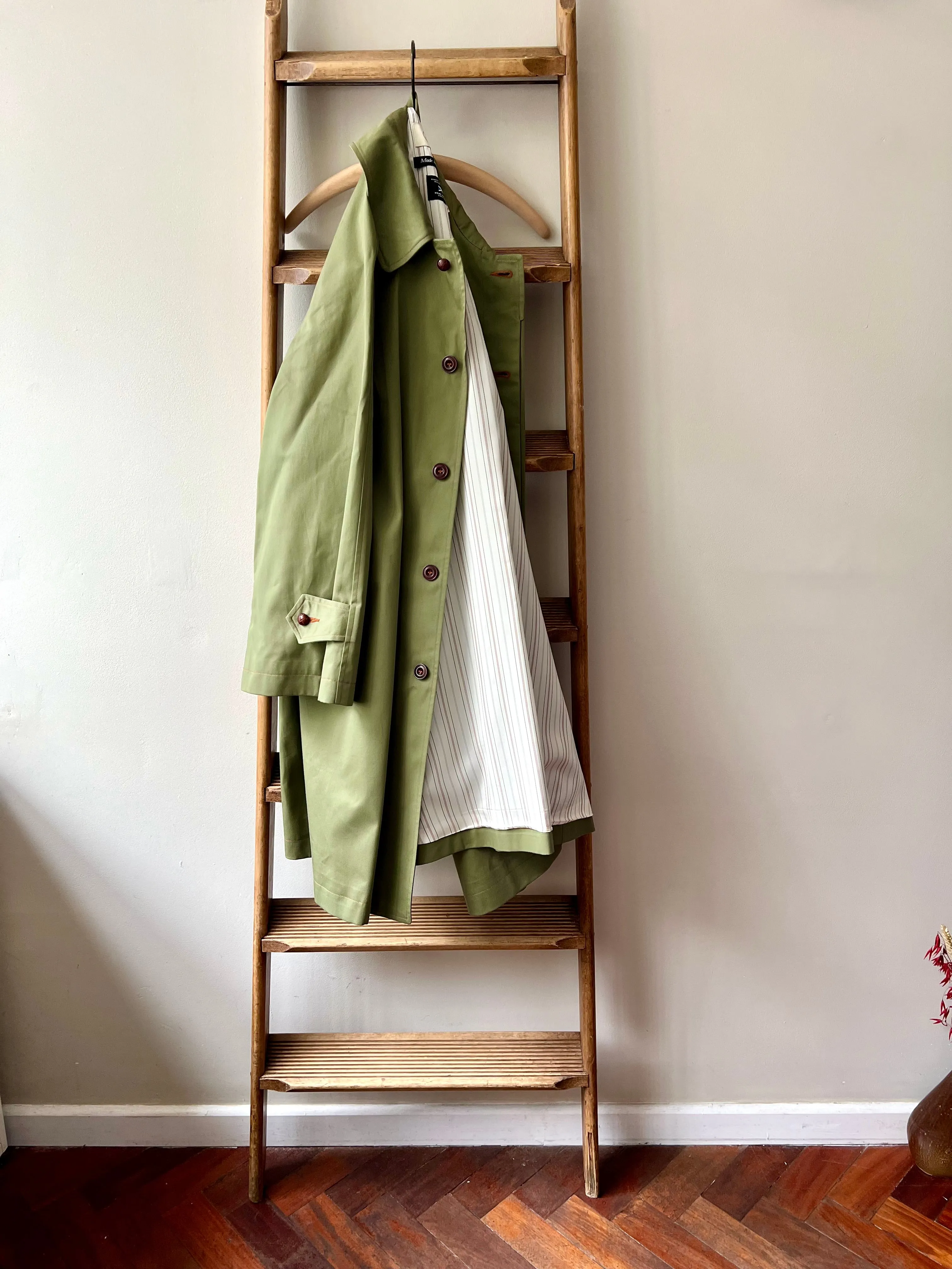 Wax Cotton Balmacaan Rain Coat / Olive